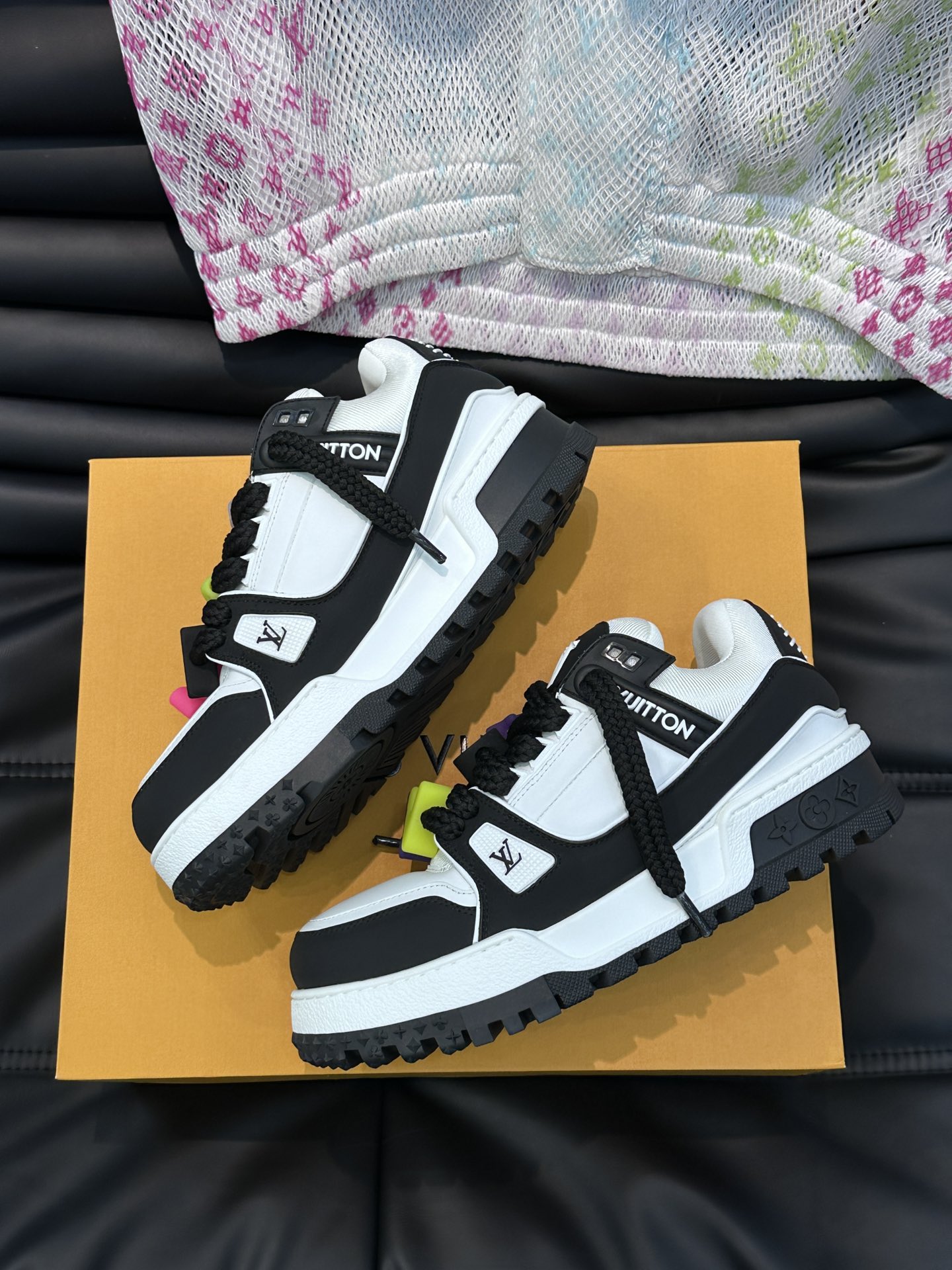 L0vis Vvtt0n Trainer Maxi Sneaker LV Black For Women