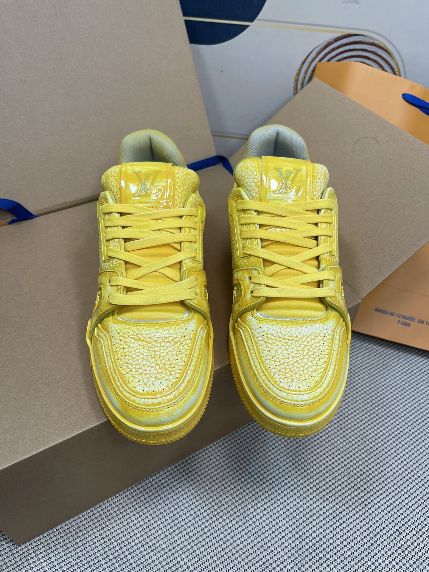 L0vis Vvtt0n Trainer Sneaker LV Yellow For Women