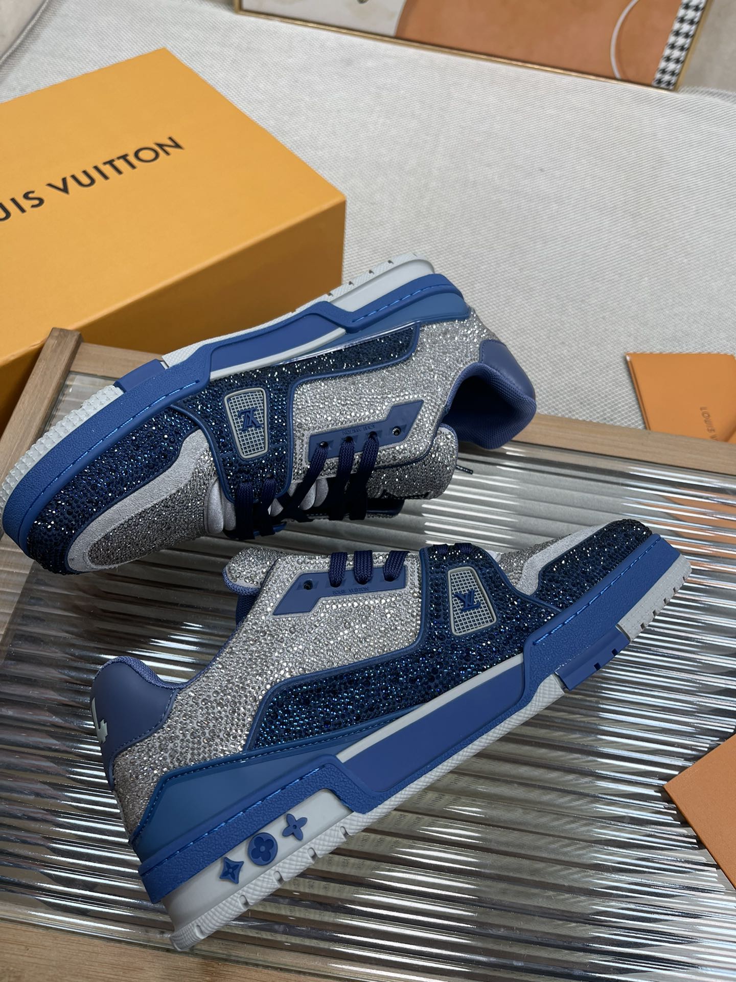 L0vis Vvtt0n Trainer Sneaker LV Dark Blue For Women