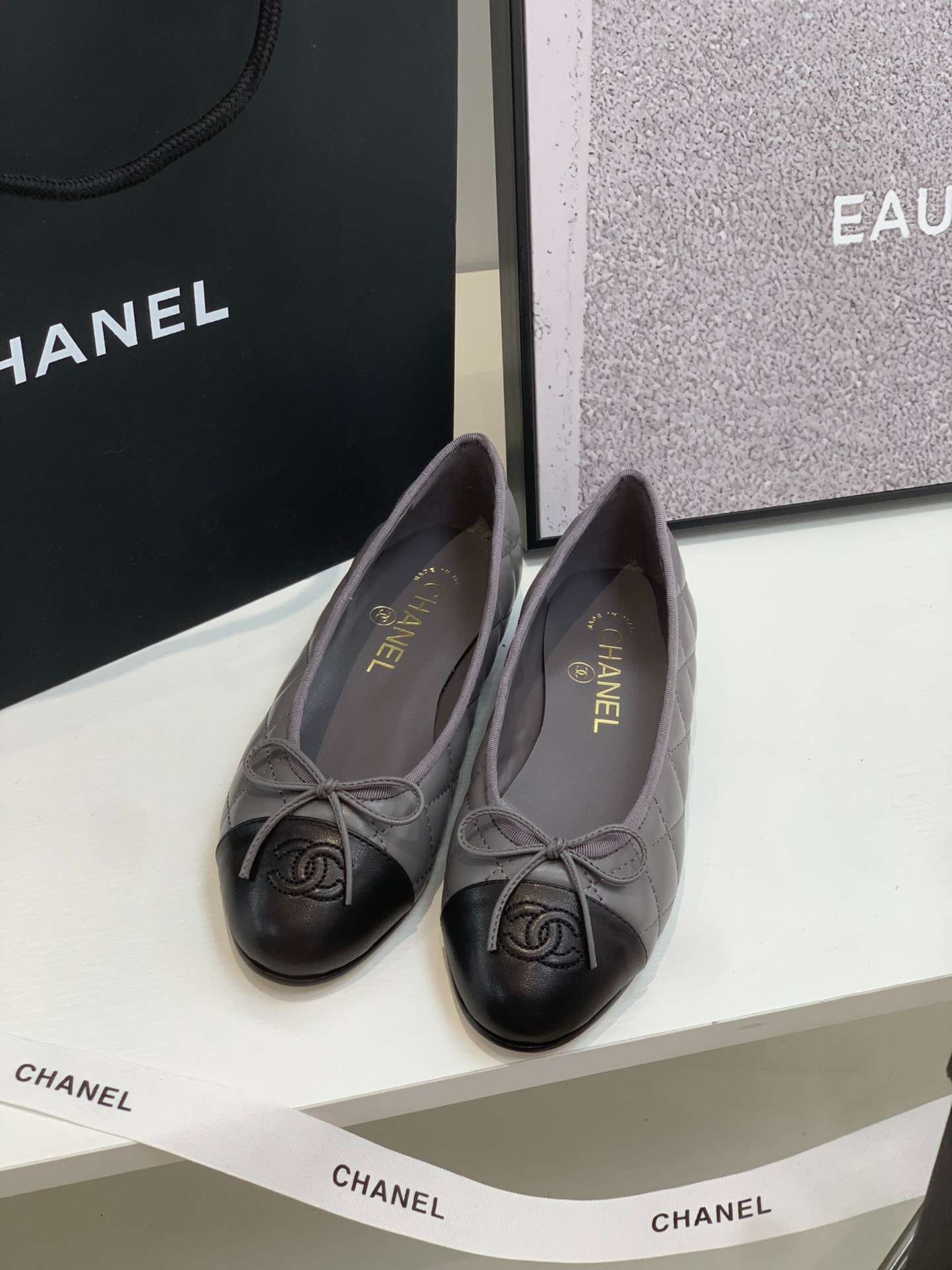 Ch**el Ballet Flats Dark Green For Women