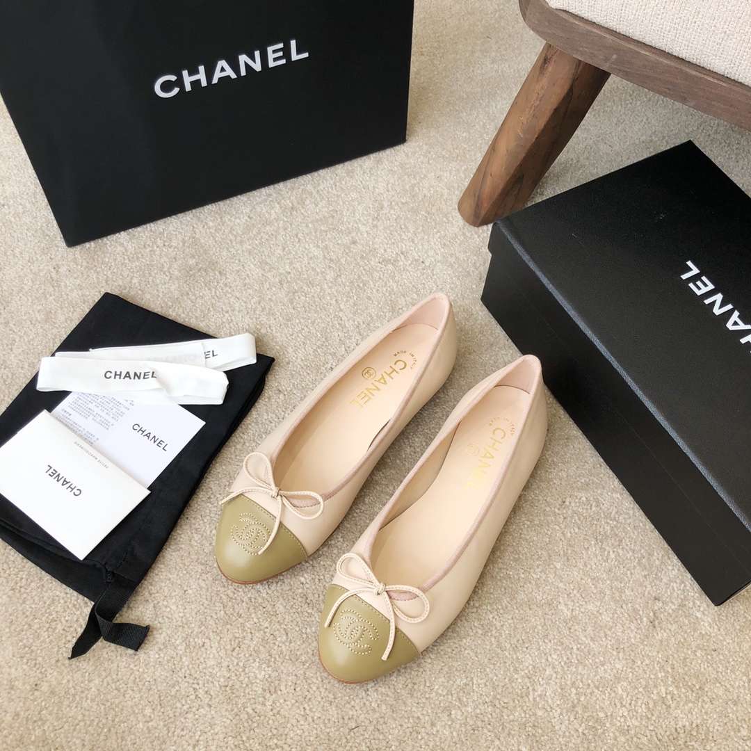 Ch**el Ballet Flats Cream For Women