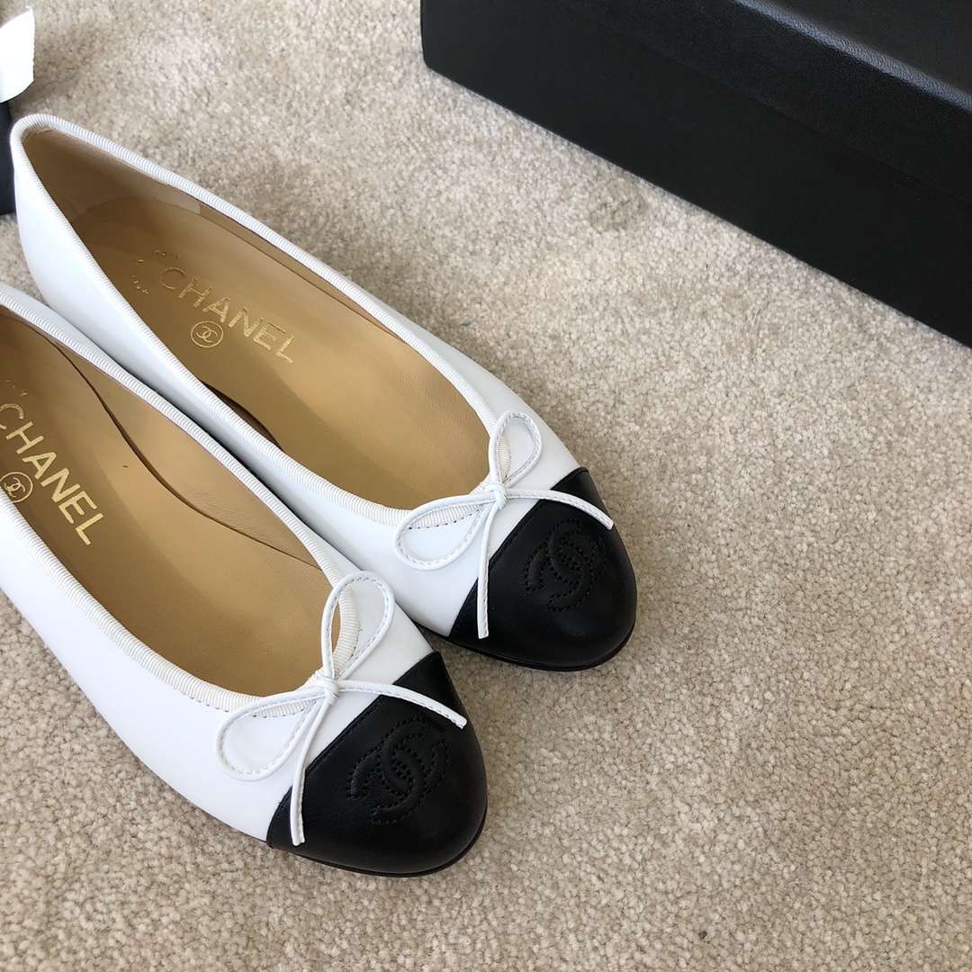 Ch**el Ballet Flats White For Women