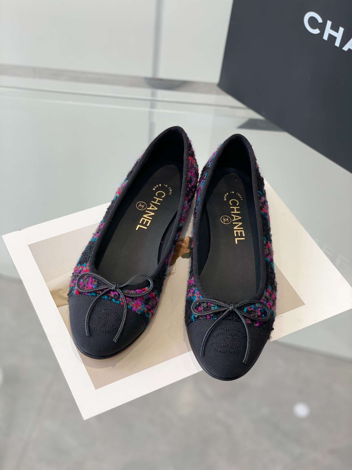 Ch**el Ballet Flats Black For Women
