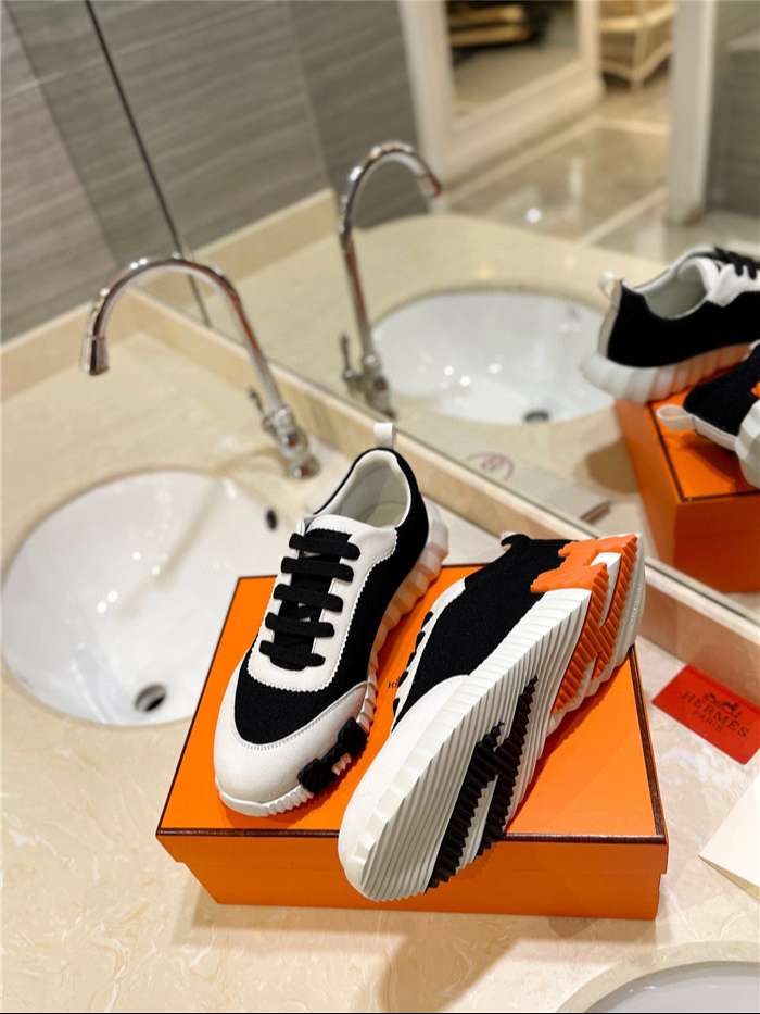 H**me5 Bouncing Sneaker Black For Women