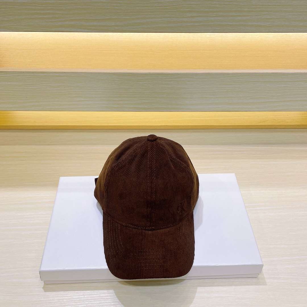 L0vis Vvtt0n Baseball Cap Brown For Men