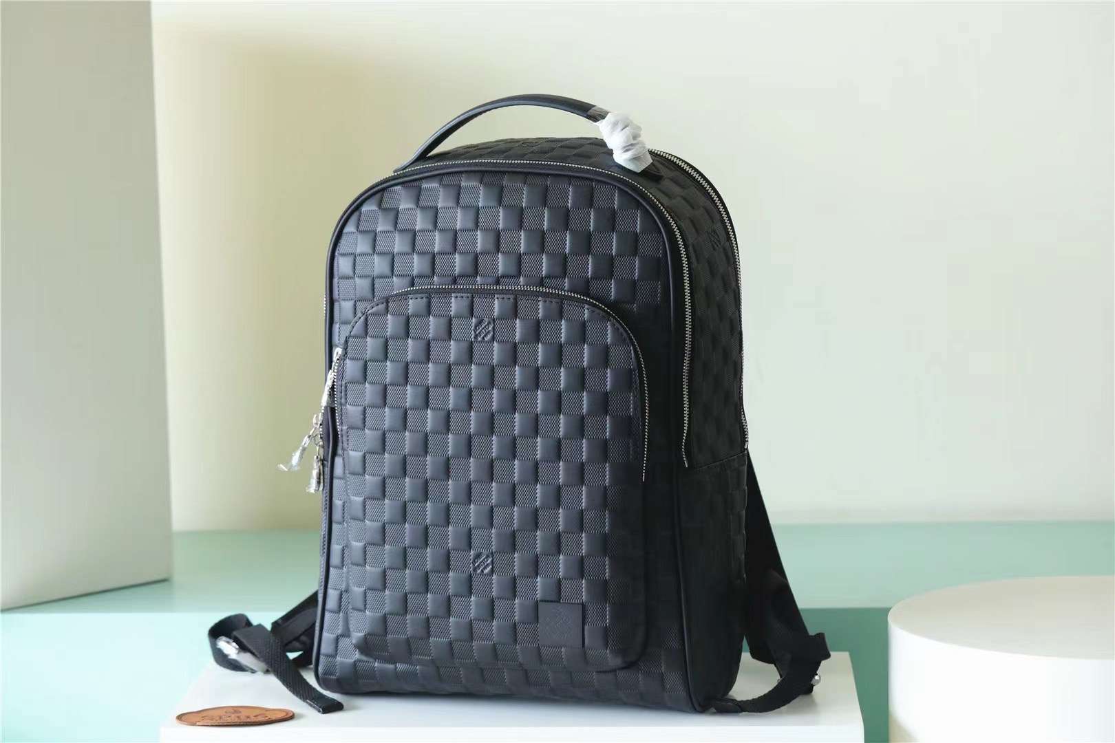 L0vis Vvtt0n Avenue Backpack Black For Men 40cm / 15.7in