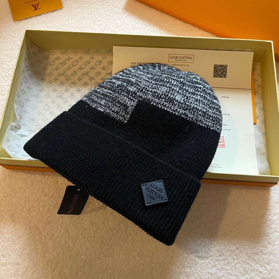 L0vis Vvtt0n Neo Petit Damier Beanie Black For Women