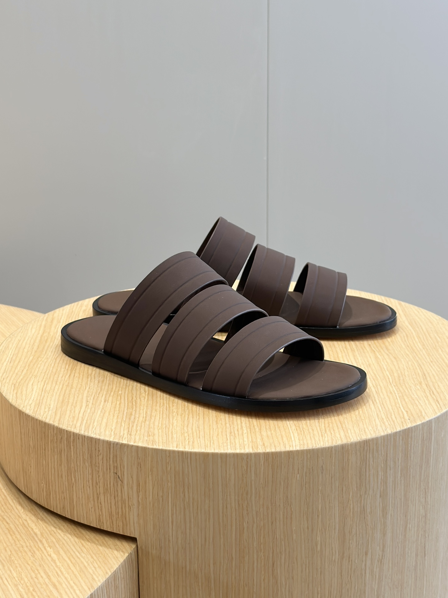 L0r0 P1ana Naha Sandal Dark Brown For Men FAN8776
