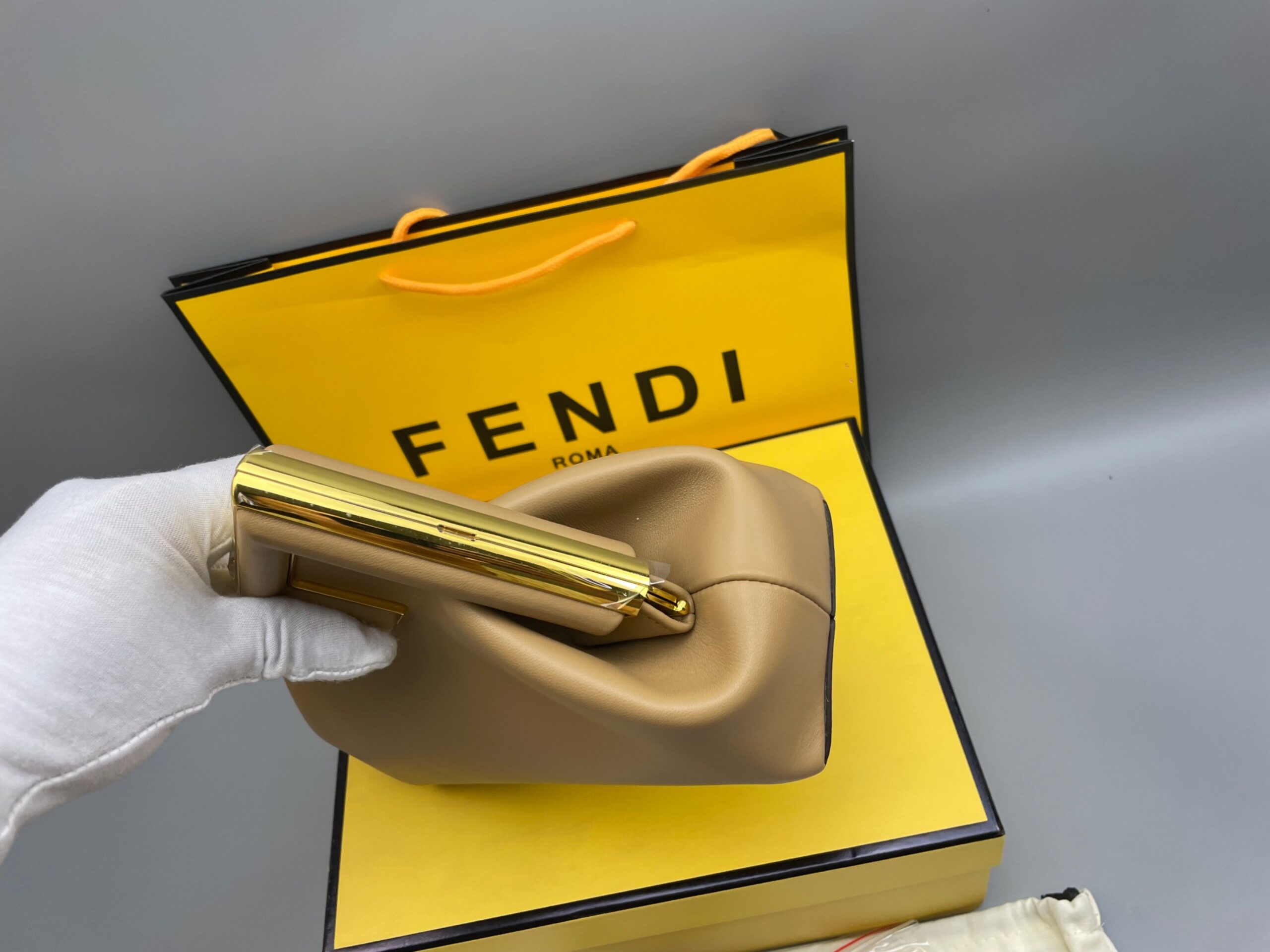 [True-to-ORIGINAL] F**di First Small Bag Beige For Women