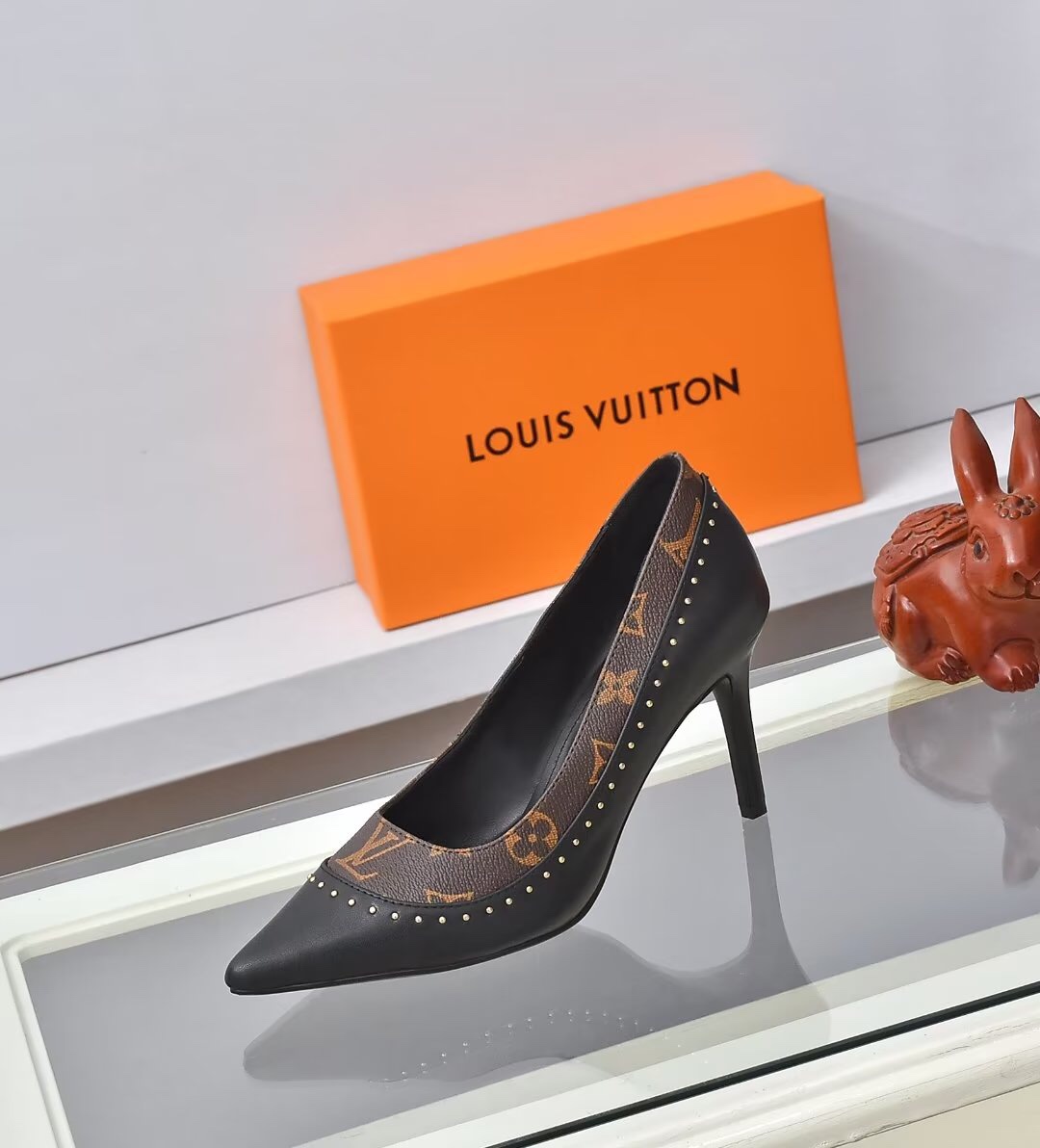 L0vis Vvtt0n Signature Pump Black For Women 9.5cm/3.7in 1AACFK