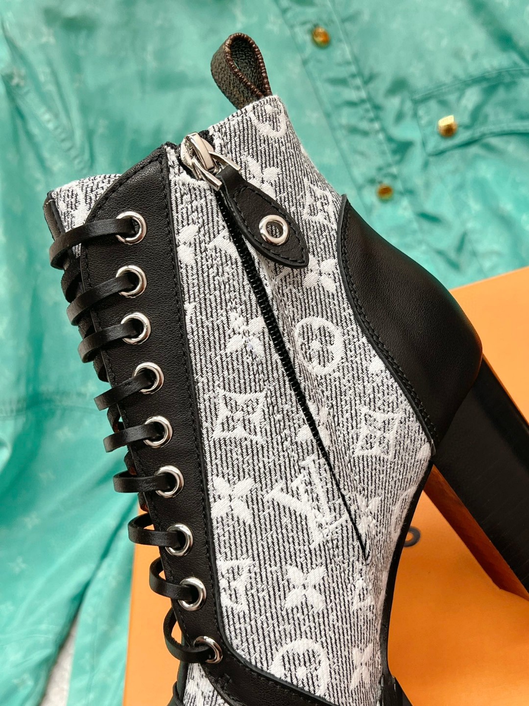 L0vis Vvtt0n Star Trail Ankle Boots Grey For Women 1AB2XH