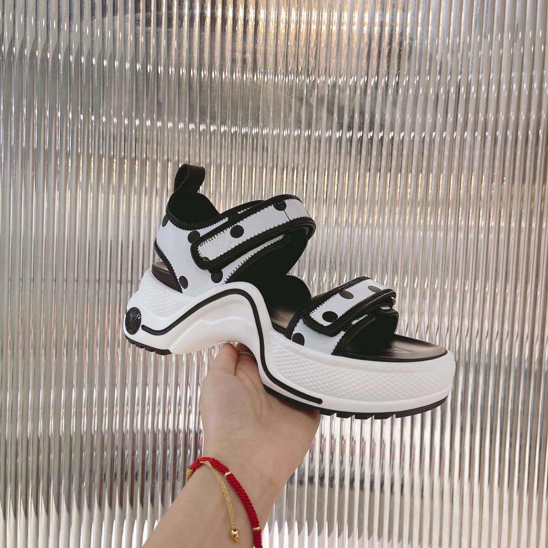 L0vis Vvtt0n Women’s LV Archlight Flat Sandal White For Women LV