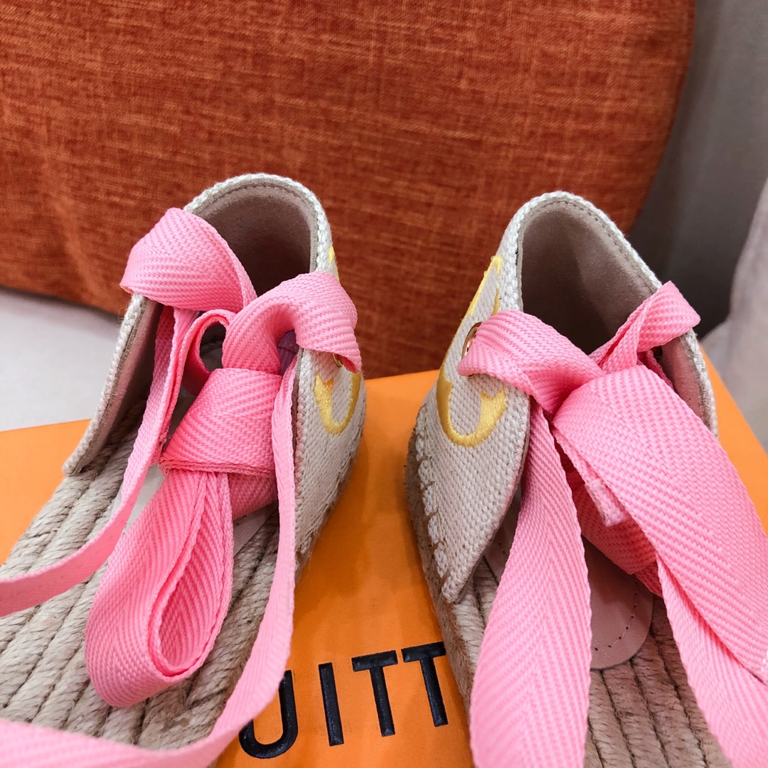 L0vis Vvtt0n Women’s Starboard Flat Espadrille Yellow For Women LV