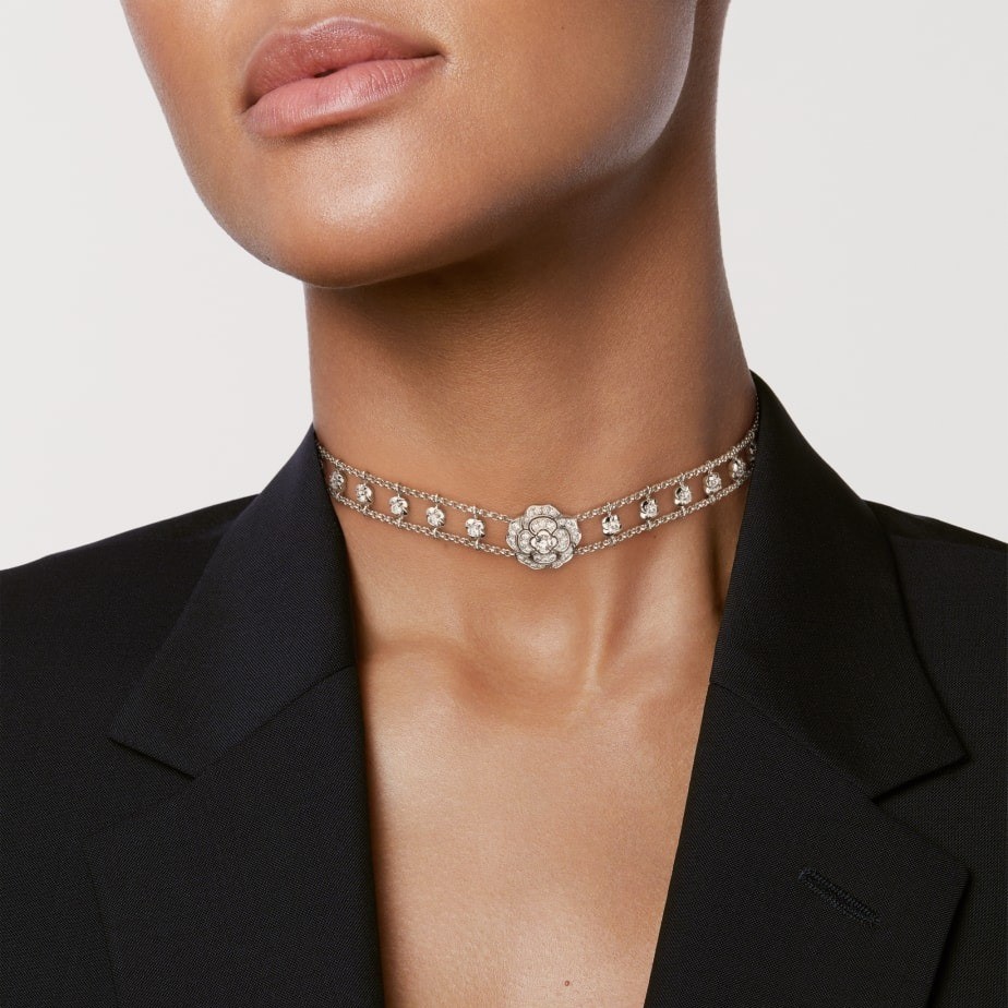 Ch**el Bouton De Camélia Choker White Gold For Women J12063