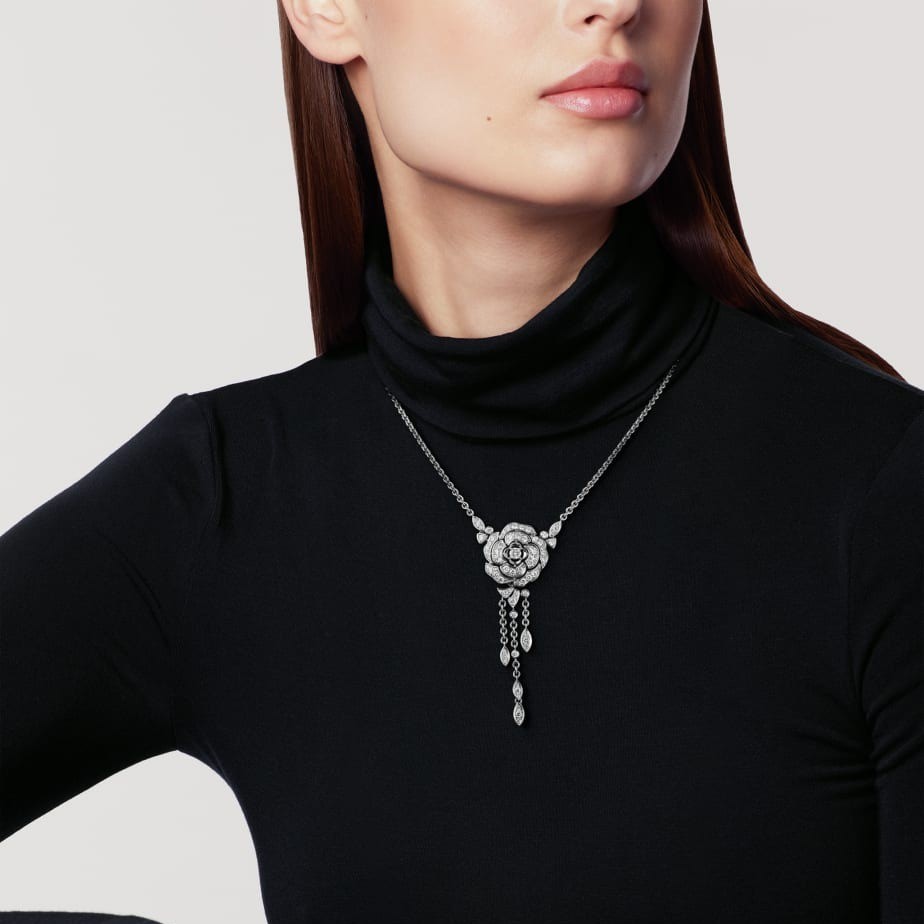 Ch**el Bouton De Camélia Transformable Necklace White Gold For Women J12445