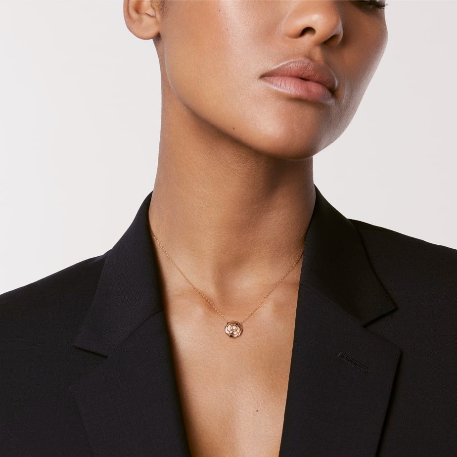 Ch**el Extrait De Camélia Necklace Rose Gold For Women J11660
