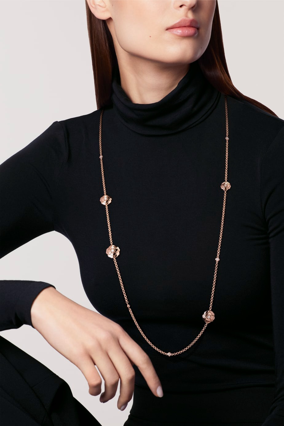 Ch**el Les Infinis De Camélia Necklace Yellow Gold For Women J12329