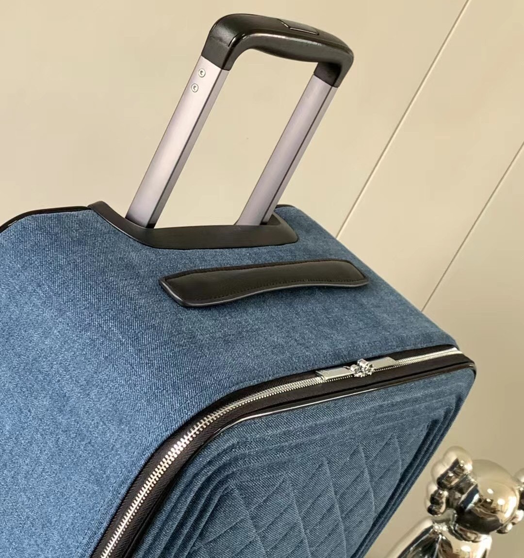 Ch**el Classic Suitcase Blue 19.7in/50cm