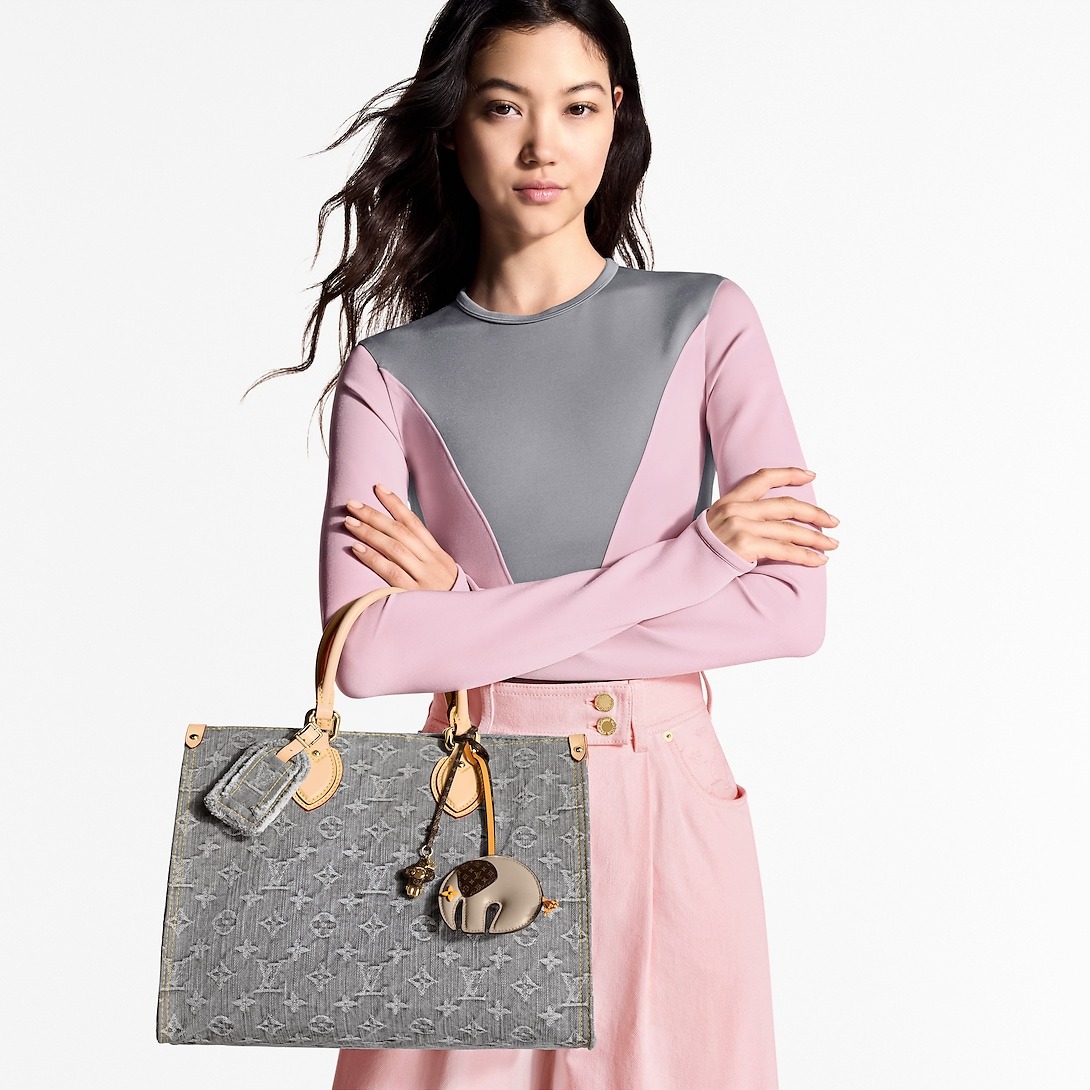 L0vis Vvtt0n OnTheGo MM Washed Gray For Women 13.8in/35cm M13189