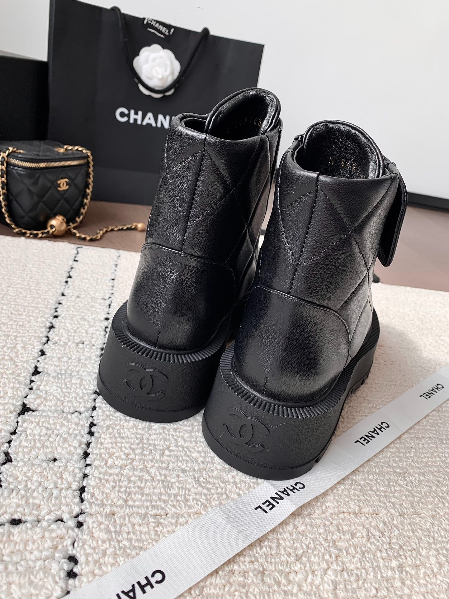 Ch**el Quilted Platform Ankle Boots Black For Women