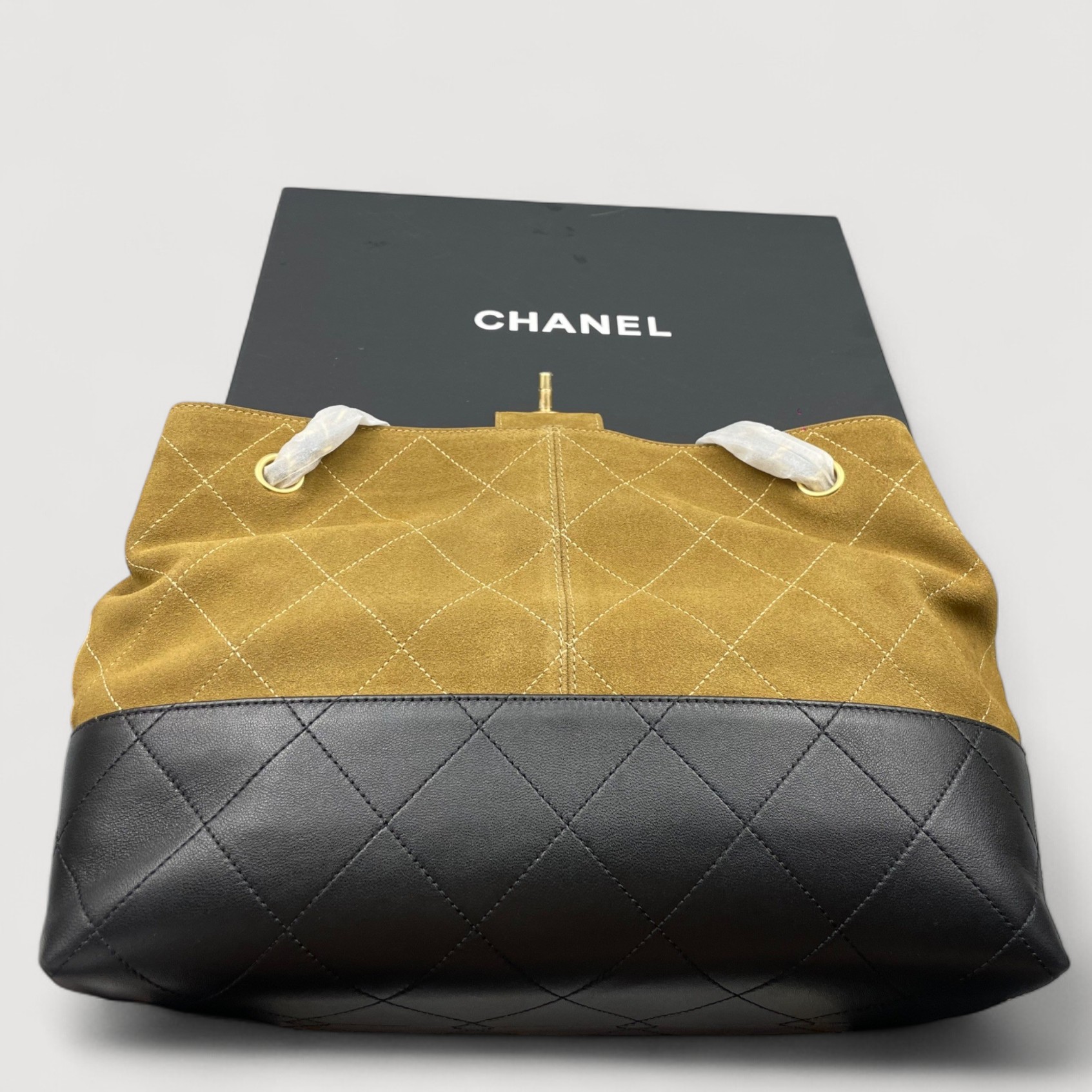 [True-to-ORIGINAL] Ch**el Small Shopping Bag Beige/Black For Women 14.2in/36cm AS5634-B20827-U1536