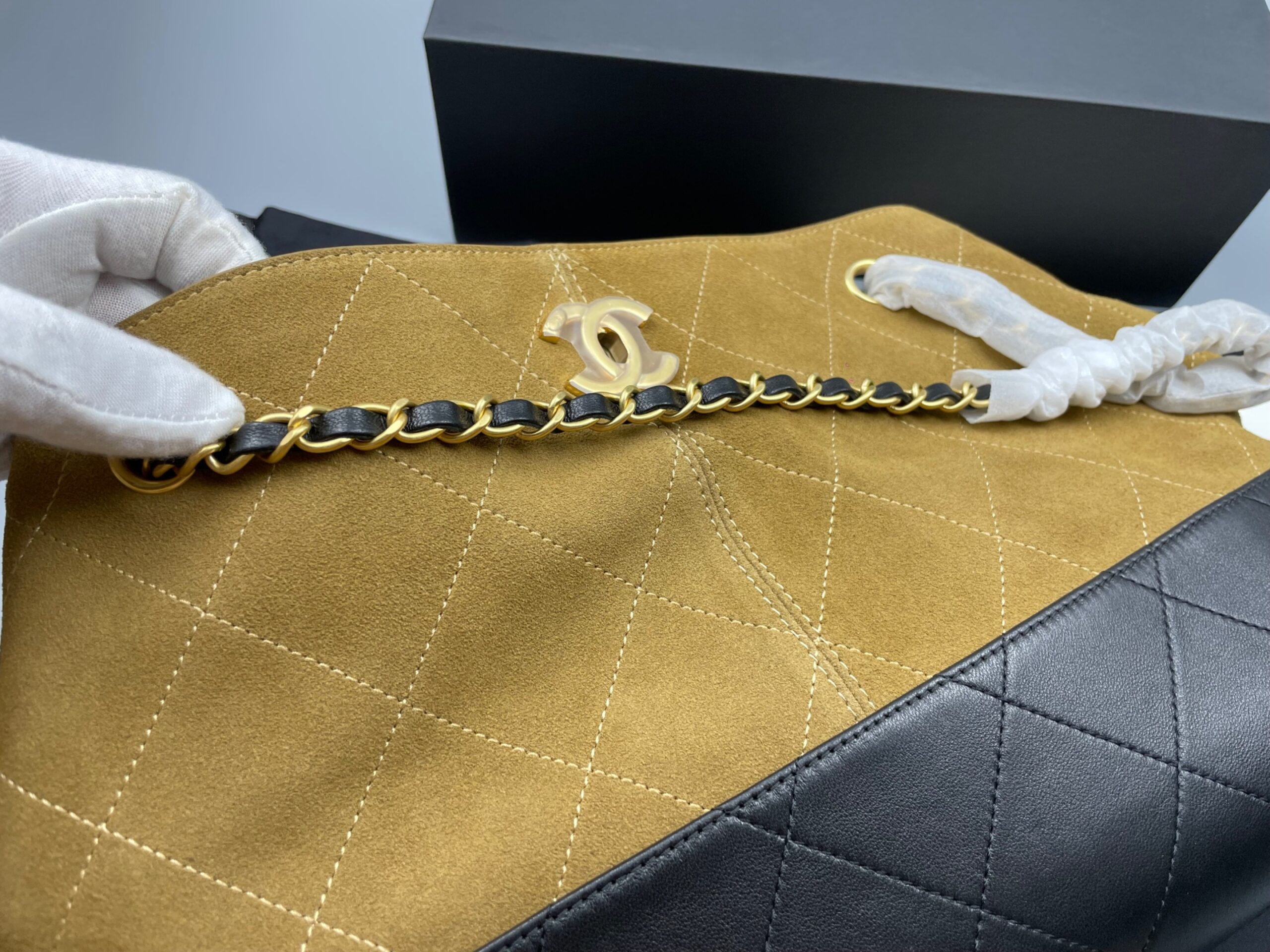 [True-to-ORIGINAL] Ch**el Small Shopping Bag Beige/Black For Women 14.2in/36cm AS5634-B20827-U1536