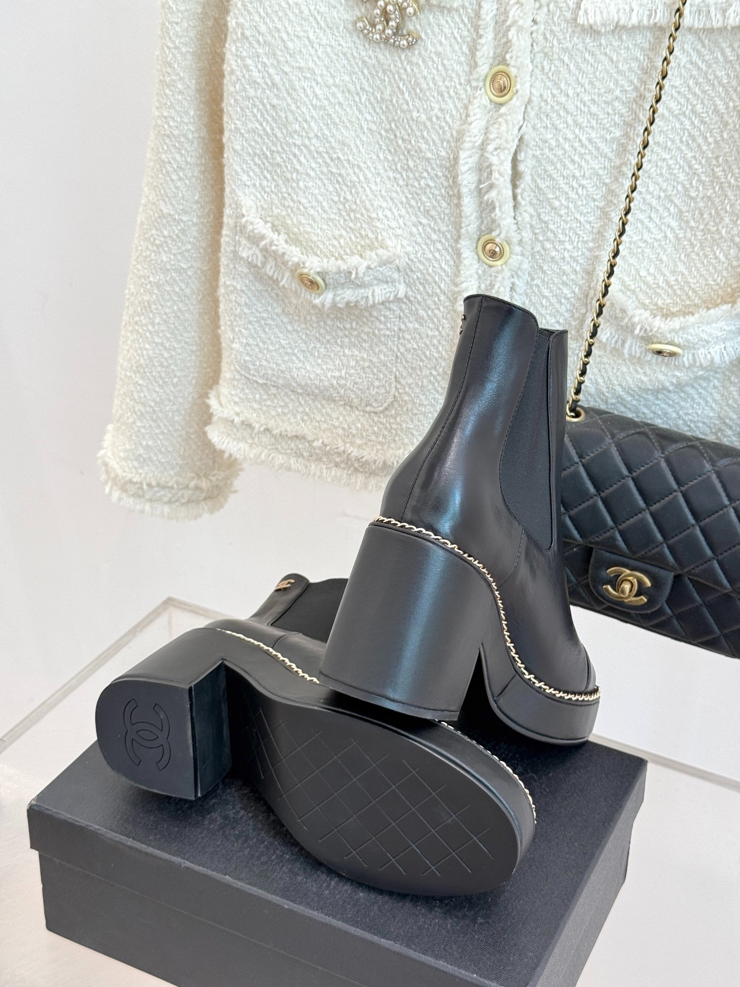 Ch**el Chelsea Chunky Heel Boots Black For Women