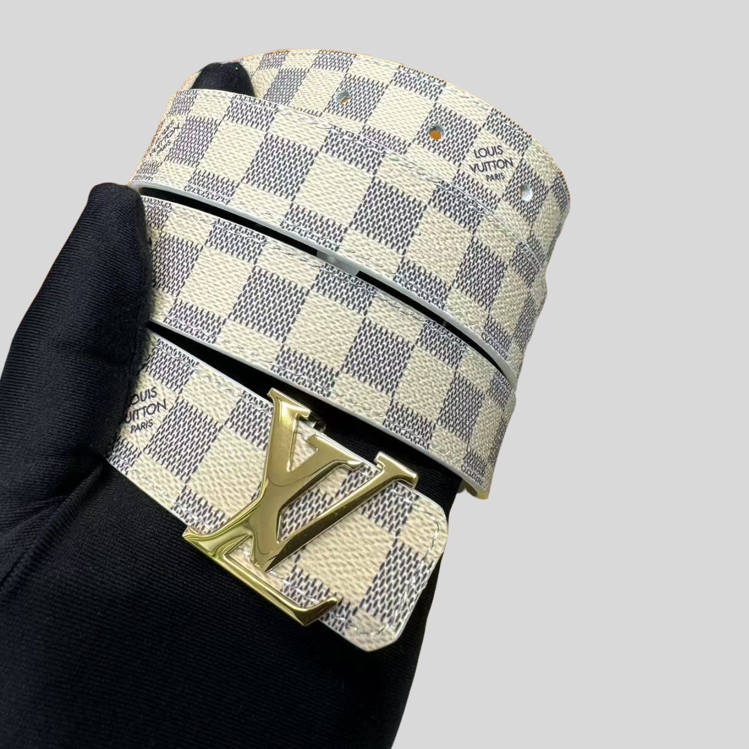 L0vis Vvtt0n LV Initiales Reversible Belt Damier Azur Canvas, LV Women Belt M0325Q