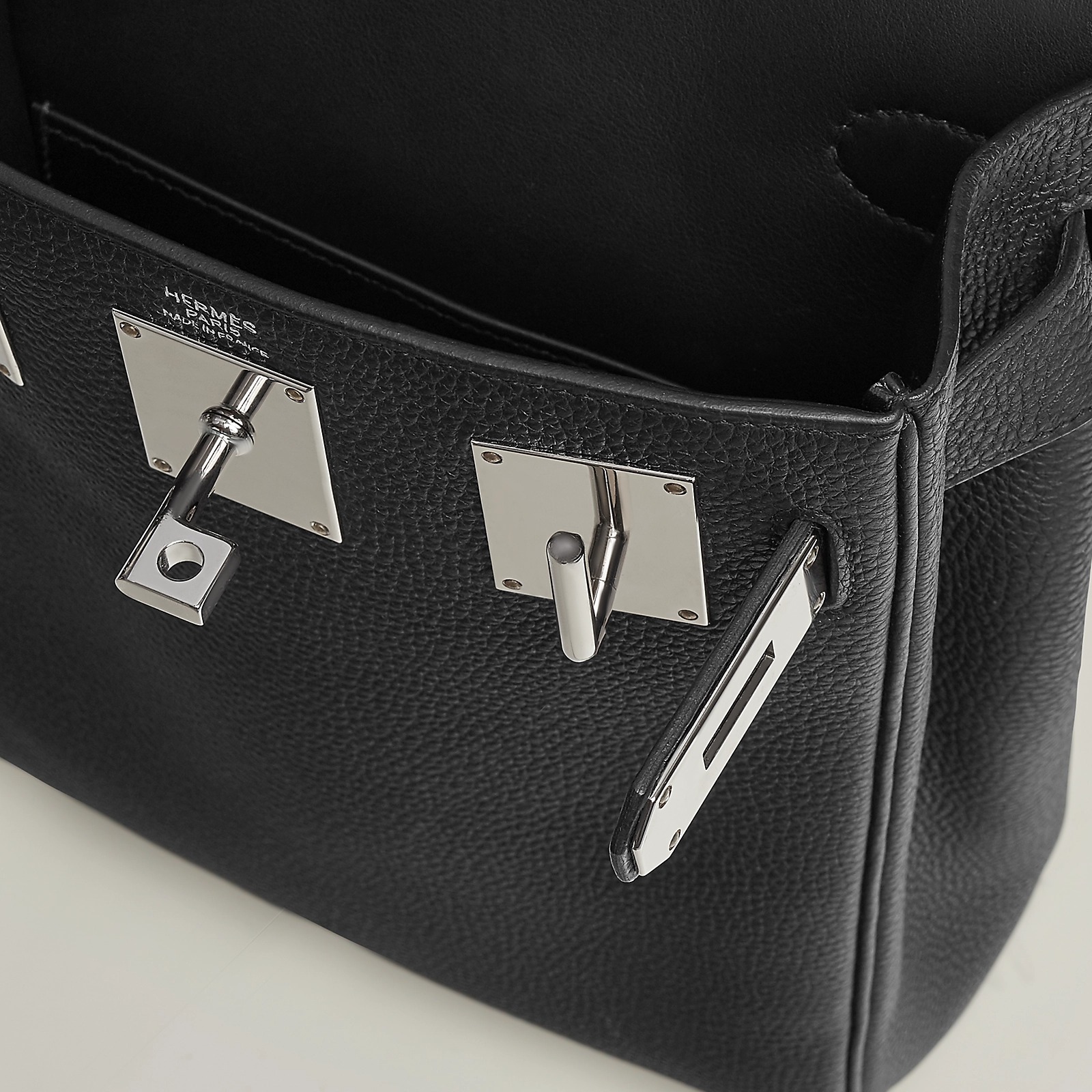 [True-to-ORIGINAL] H**me5 Hac A Dos PM Backpack Noir For Men 7.1in/18cm H083589CK89