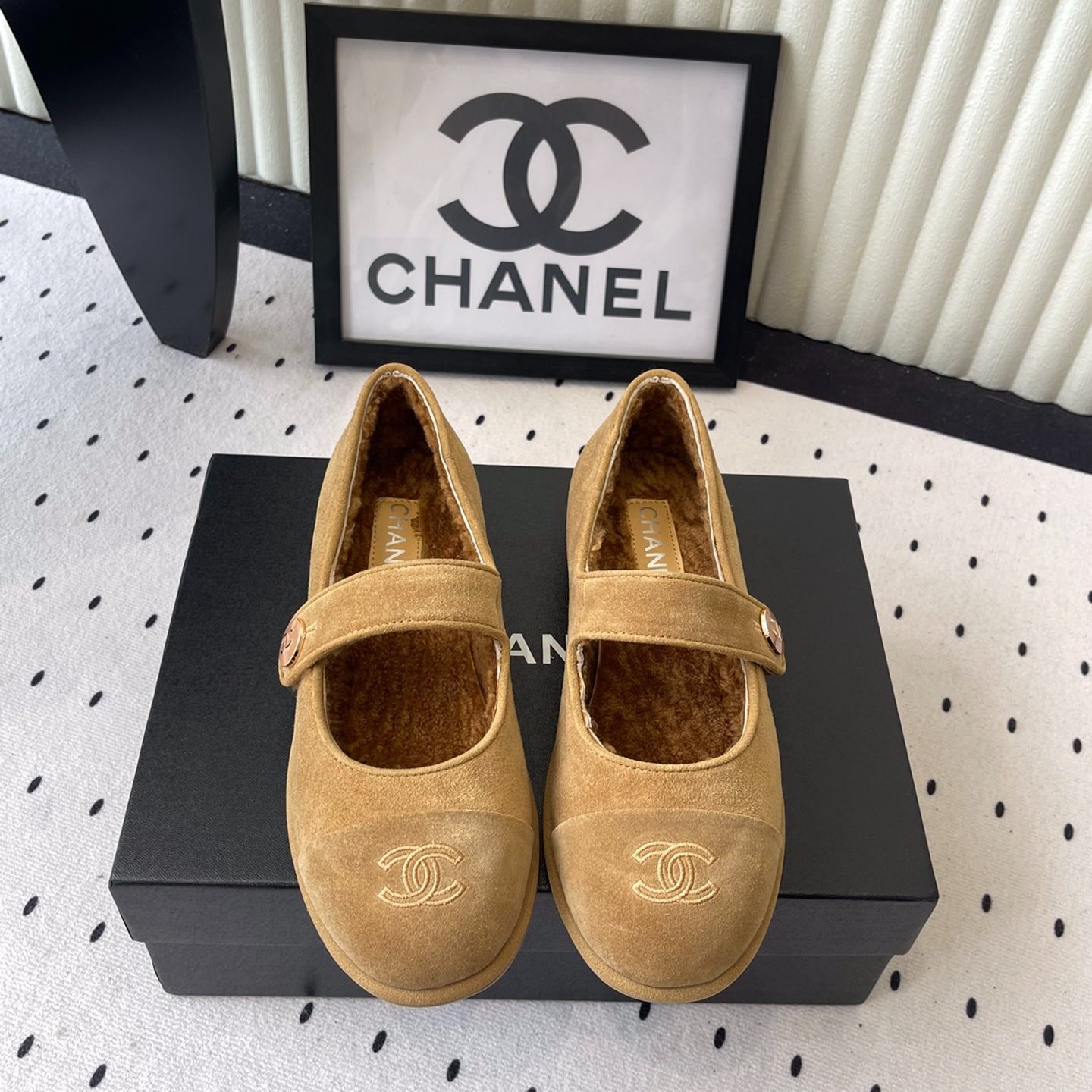 Ch**el Mary Jane Flats Tan Suede Shearling For Women