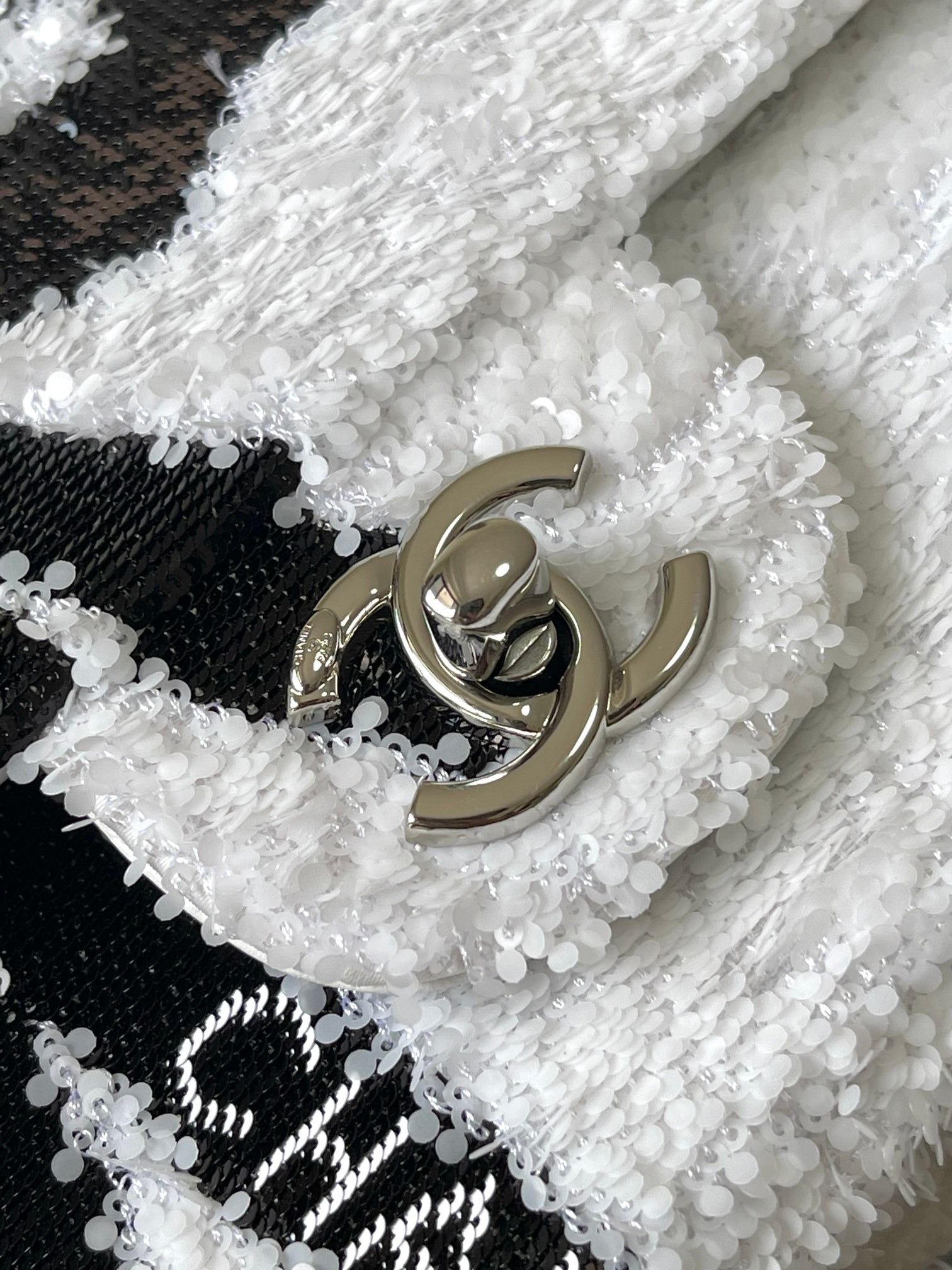 [True-to-ORIGINAL] Ch**el Sequin Bow Mini Flap Bag White For Women 7.9in/20cm