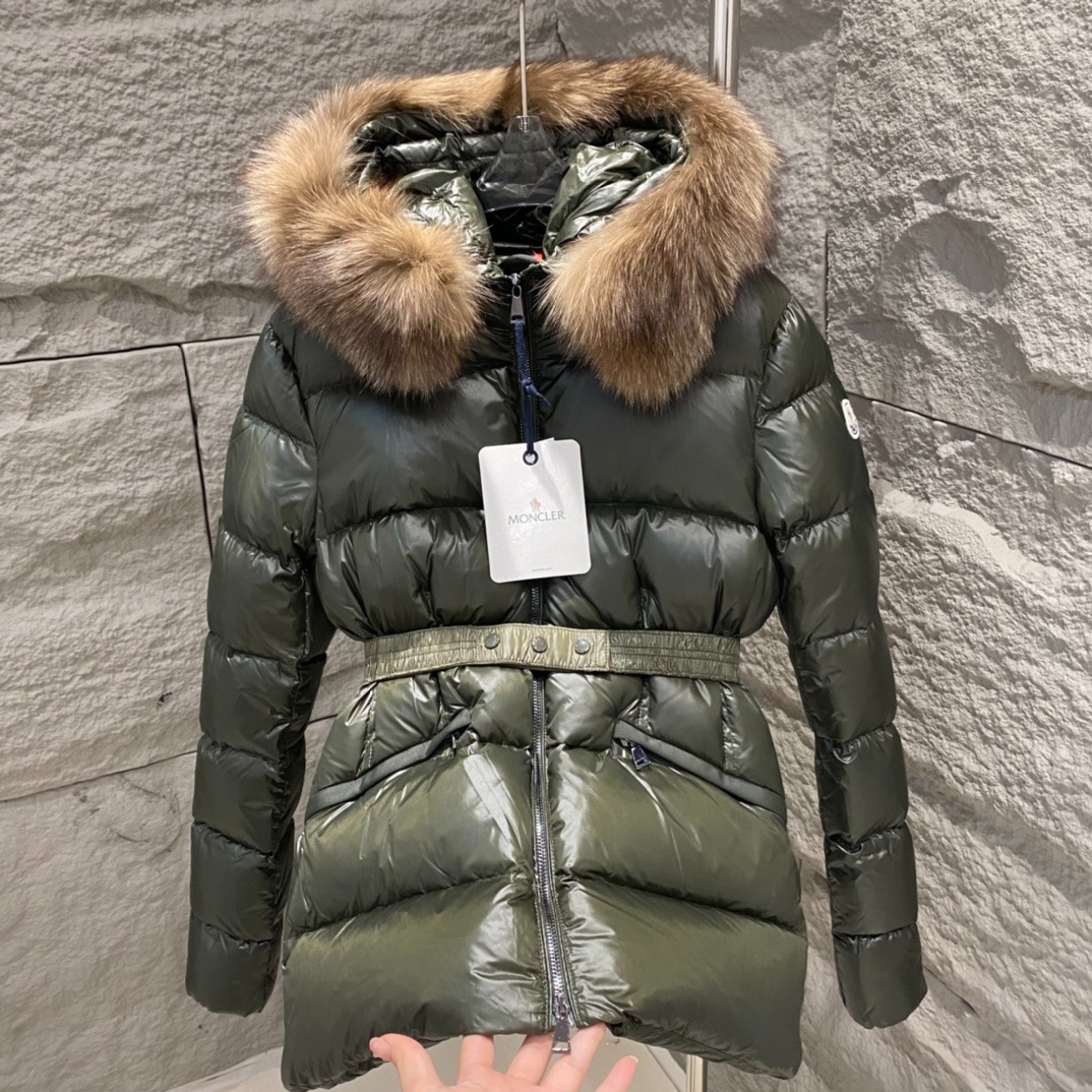 Moncler Boed Hooded Shearling-Trimmed Short Down Jacket Dark Green For Women