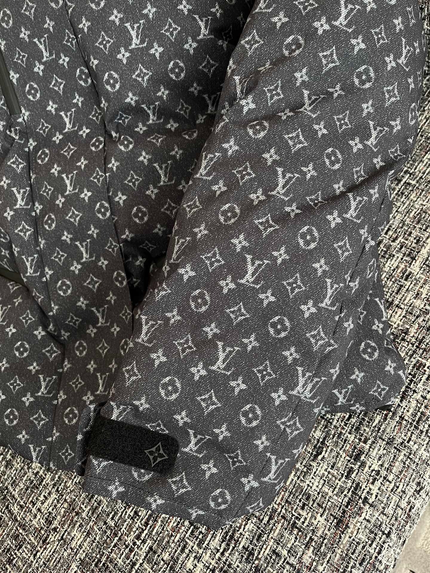 L0vis Vvtt0n Denim-Effect Monogram Ski Jacket Dark Grey For Women 1AIPGV