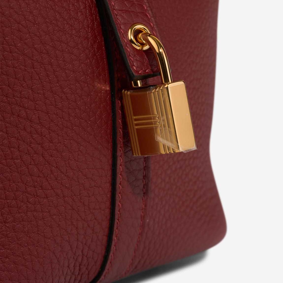 H**me5 Picotin 18 Taurillon Clémence Rouge H Red Gold Hardware 7.1in/18cm For Women H056289CC55