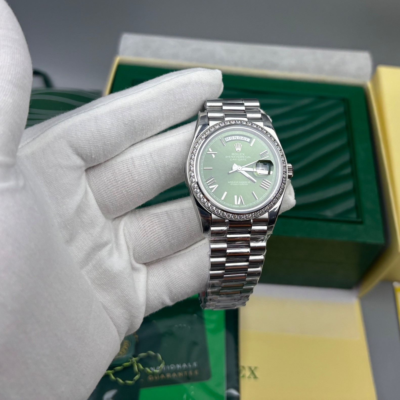 R01ex Day-Date 40 Watch Silver Toned Olive Green Dial 40mm For Men M228396TBR-0020