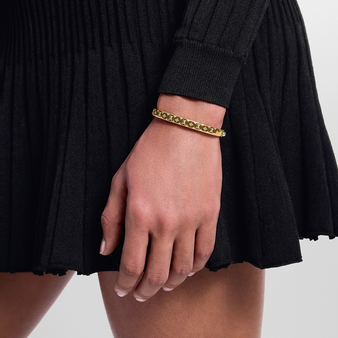 L0vis Vvtt0n Nanogram Bracelet Gold Hardware For Women M1029M