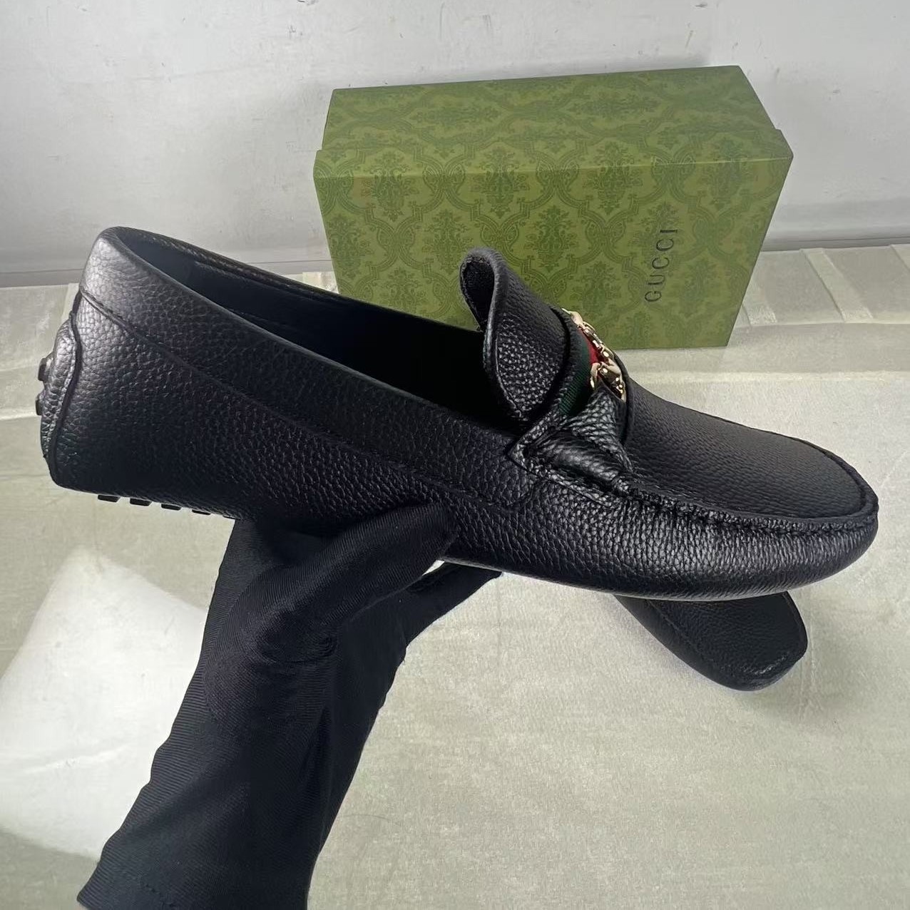 Gvc*1 Men’s Loafers With Web Details Black For Men 6246981XH101066