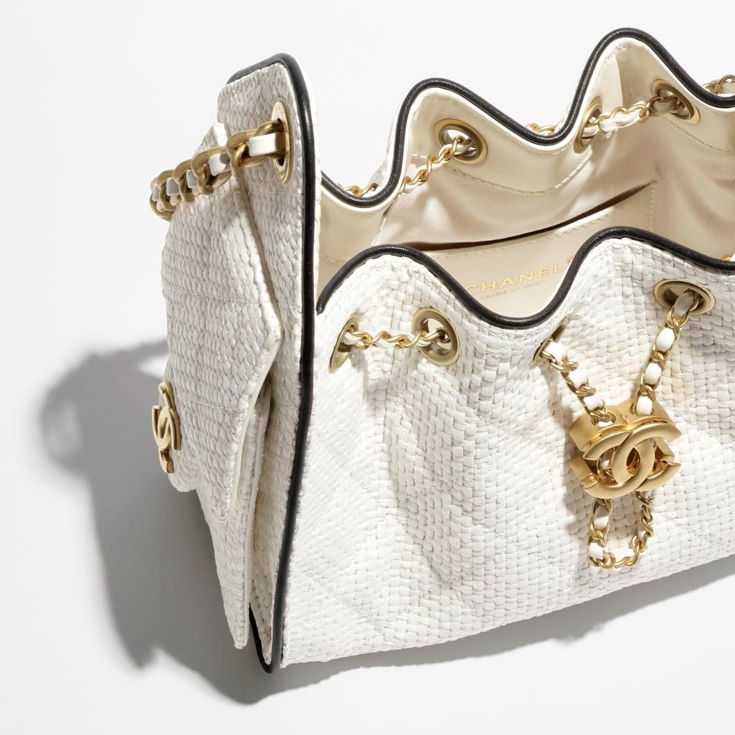 Ch**el 25 Mini Handbag 8.7in/ 22cm White Gold Hardware For Women AS5631-B23519-U7616