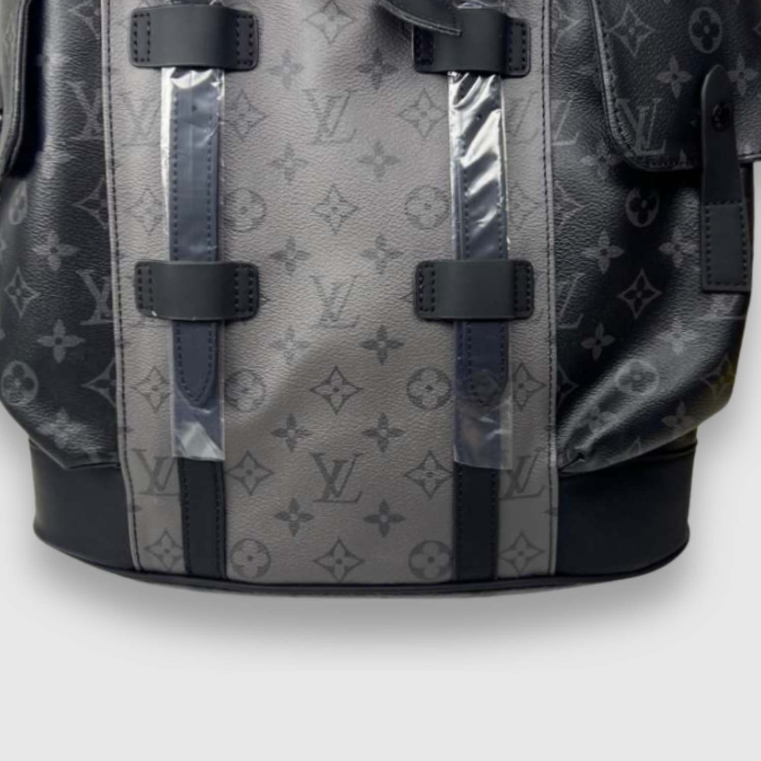 L0vis Vvtt0n Christopher MM Monogram Eclipse Black For Men 17.3in/44cm M45419