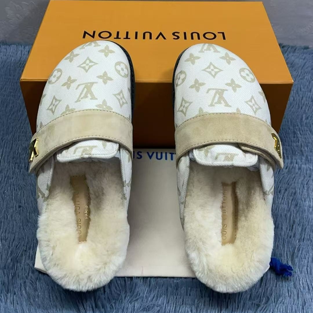 L0vis Vvtt0n LV Cosy Flat Comfort Clog White For Women 1ADD6V