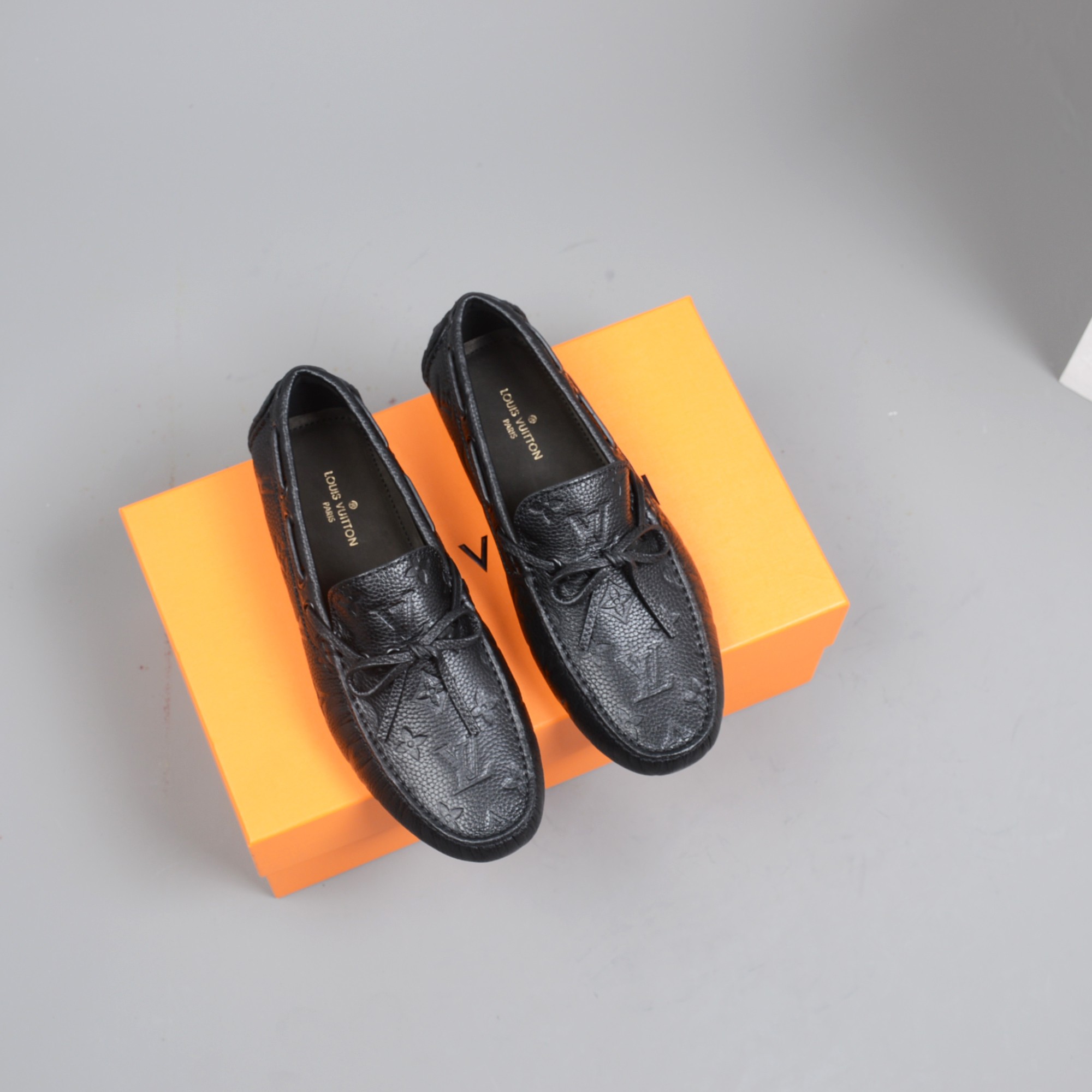 L0vis Vvtt0n Driver Moccasin Black Virgil Abloh For Men LV