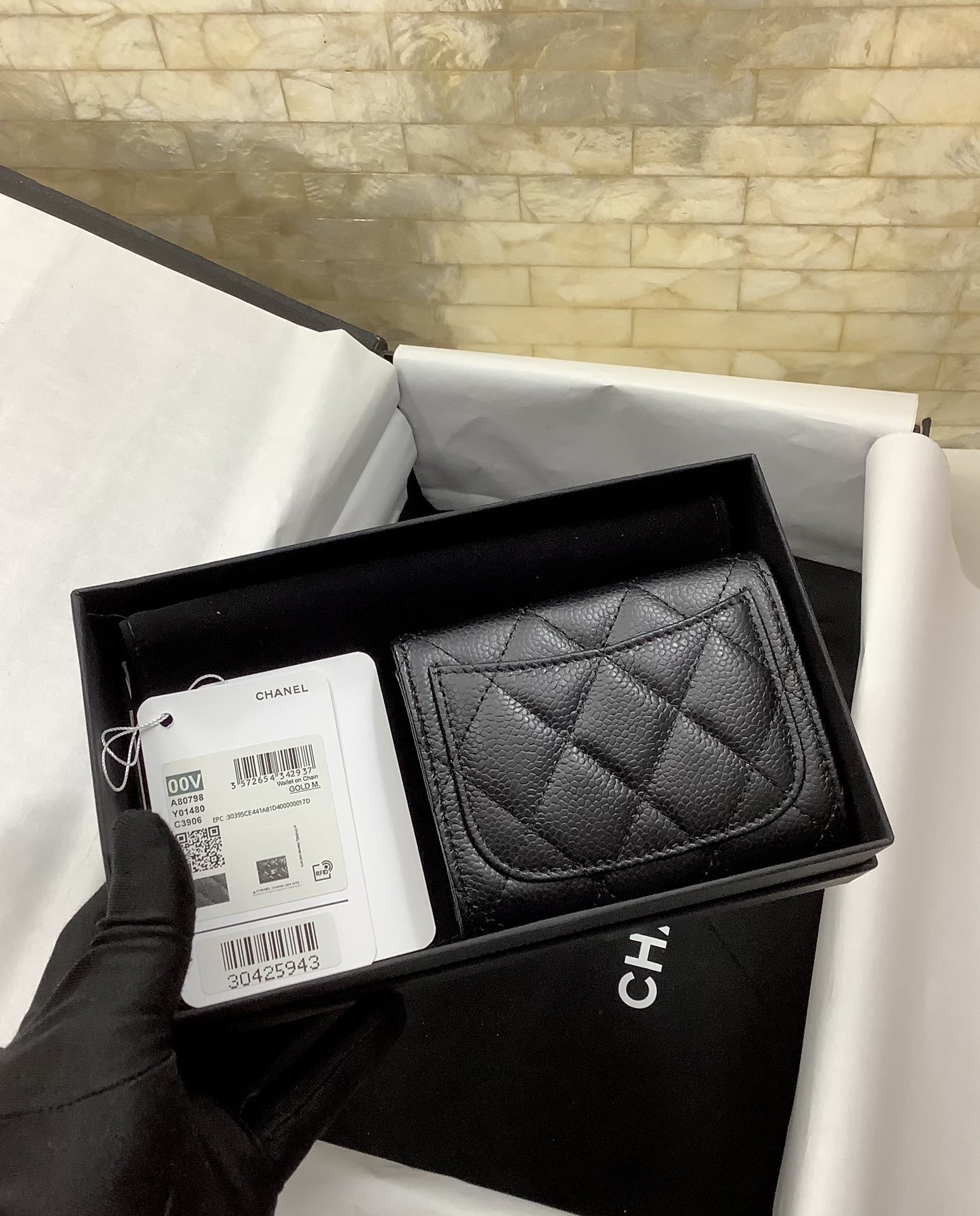 Ch**el CO-CO Classic Card Holder Black Gold Hardware For Women 11cm/4.4in