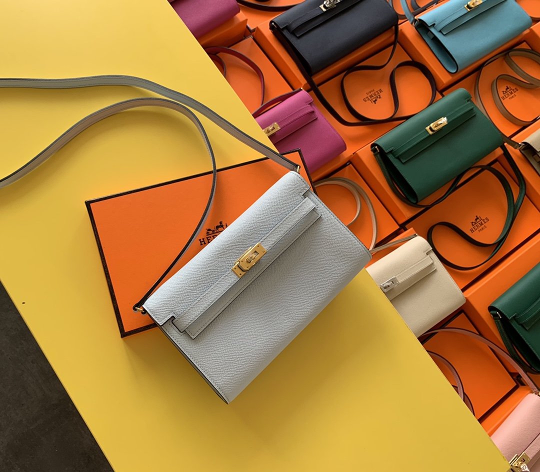 H**me5 Kelly Wallet To Go Woc Epsom White For Women, Women’s Wallet 8.3in/21cm