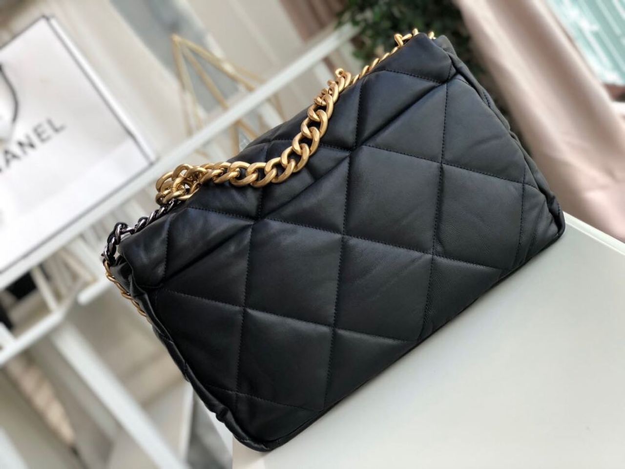 Ch**el 19 Maxi Handbag Black For Women, Women’s Bags, Shoulder And Crossbody Bags 14in/36cm AS1162 B04852 94305