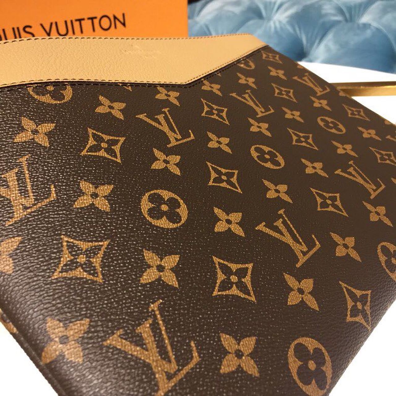 L0vis Vvtt0n Daily Pouch Monogram Canvas Spring/Summer Collection Sesame For Women, Women’s Wallet 30cm LV M64591