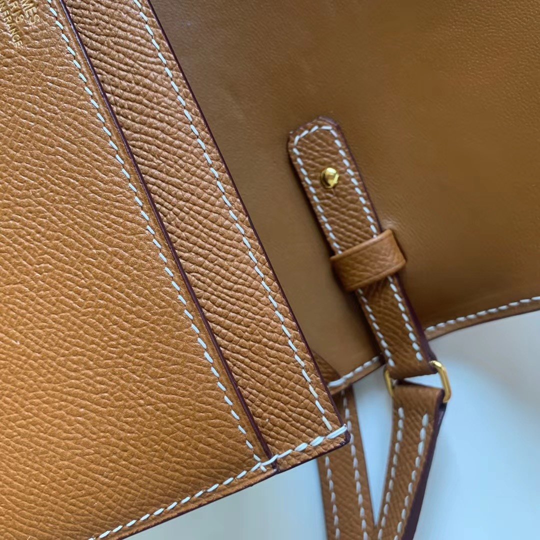 H**me5 Constance Togo Long Wallet  21cm/8.3in Gold Toned Hardware For Women Brown