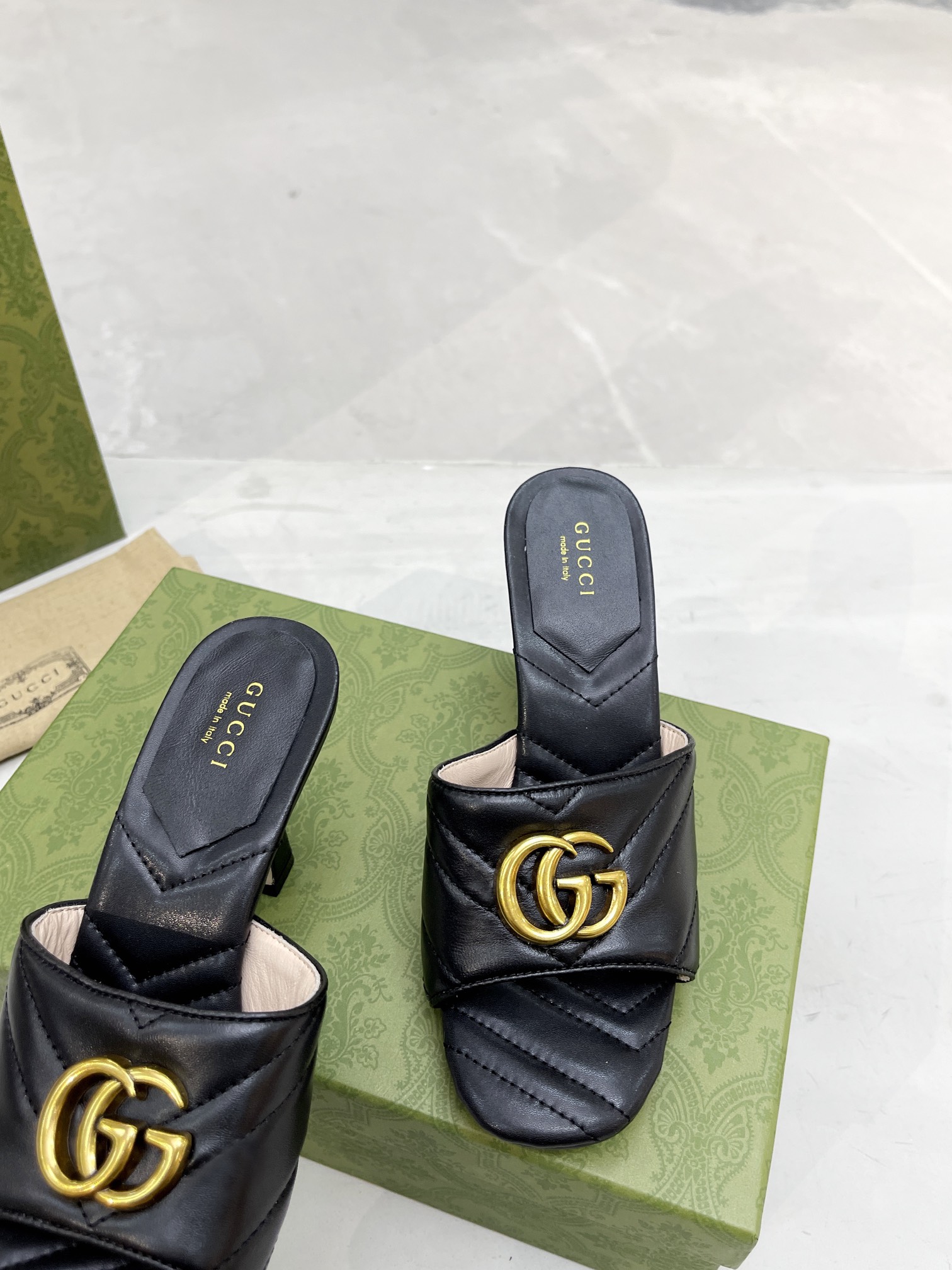 Gvc*1 Double G Slide Sandal Chevron Matelasse Black For Women GG 674839 BKO00 1000