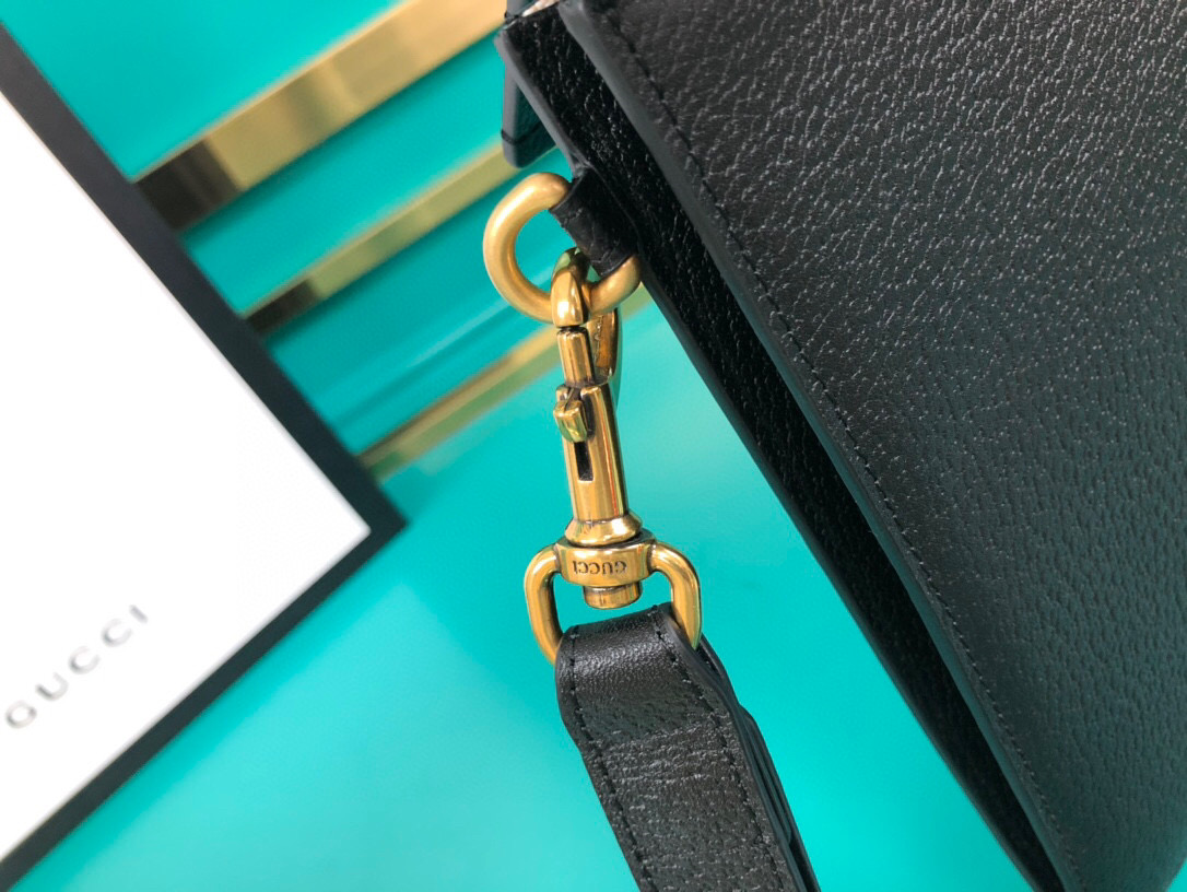 Gvc*1 Animalier Pouch Black with Bee Detail For Men, Men’s Pouch 12in/31cm GG 523684 DJ20T 1000