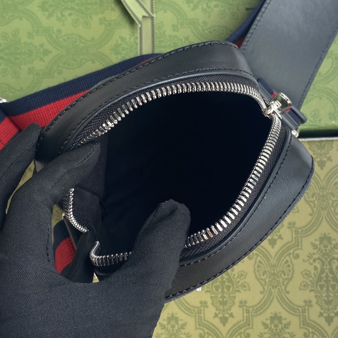 Gvc*1 GG Messenger Bag Black/Grey GG Svp*me Canvas A Material With Low Environmental Impact With Black For Men 7in/18cm GG 682357 K5RLN 1095