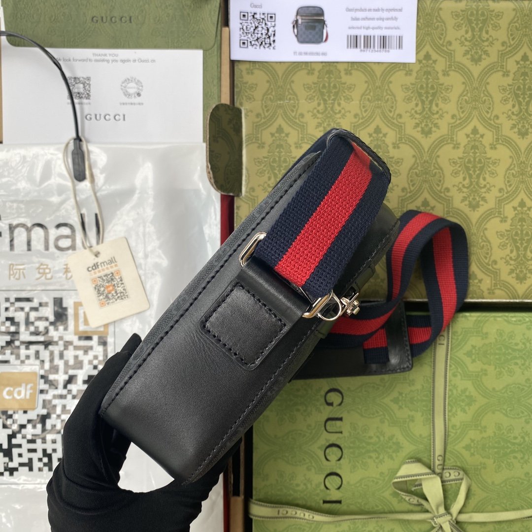 Gvc*1 GG Messenger Bag Black/Grey GG Svp*me Canvas A Material With Low Environmental Impact With Black For Men 7in/18cm GG 682357 K5RLN 1095